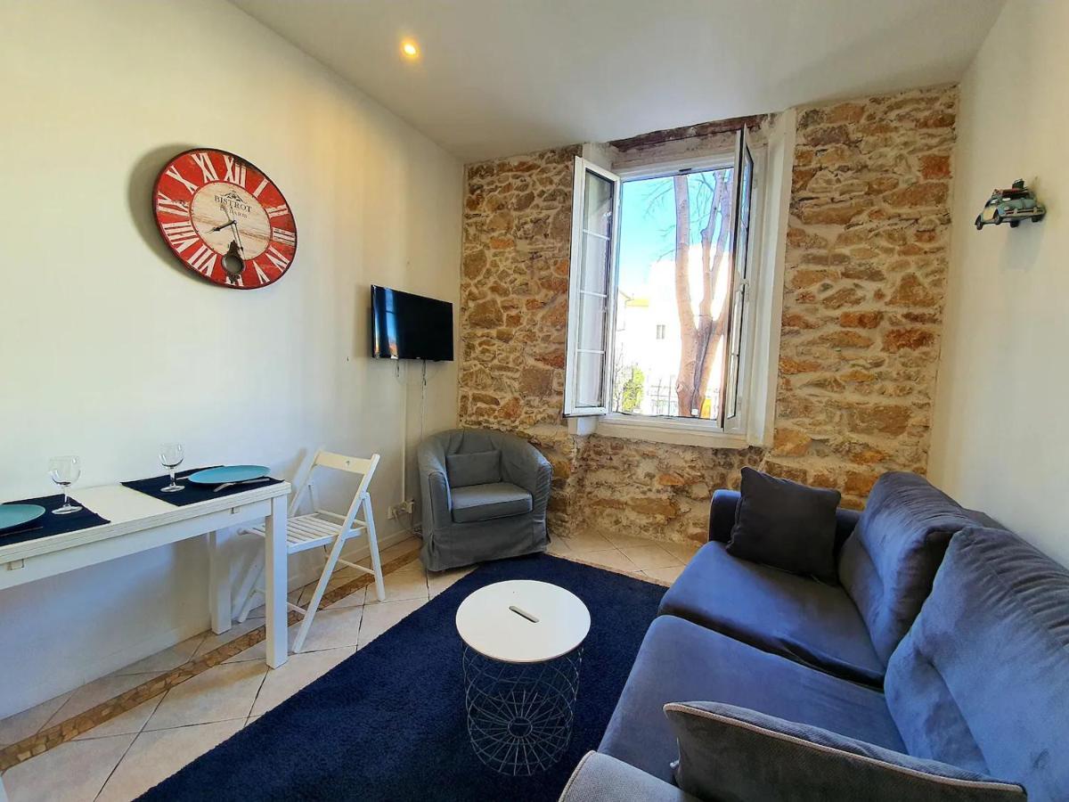 Freshly Tastefully Renovated Apartments In Heart Of Old Antibes Dış mekan fotoğraf
