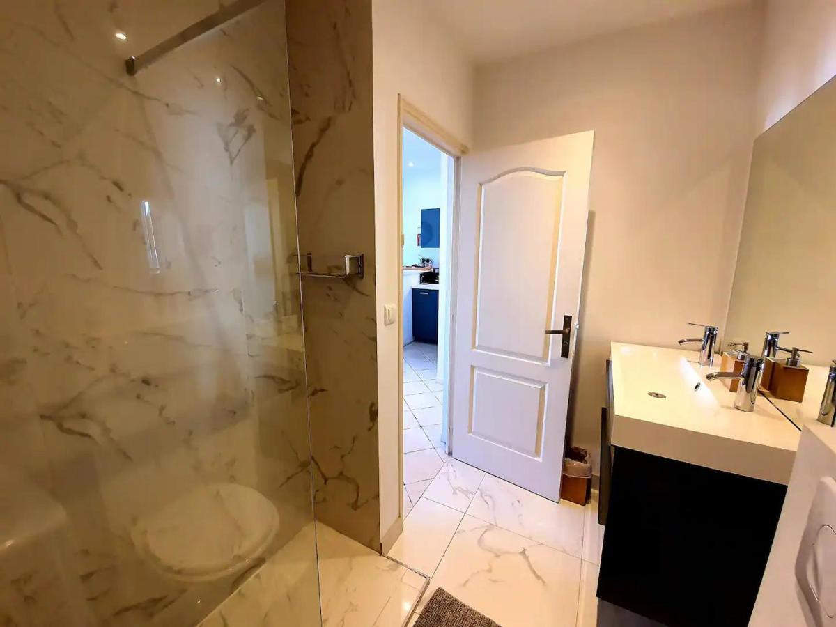 Freshly Tastefully Renovated Apartments In Heart Of Old Antibes Dış mekan fotoğraf