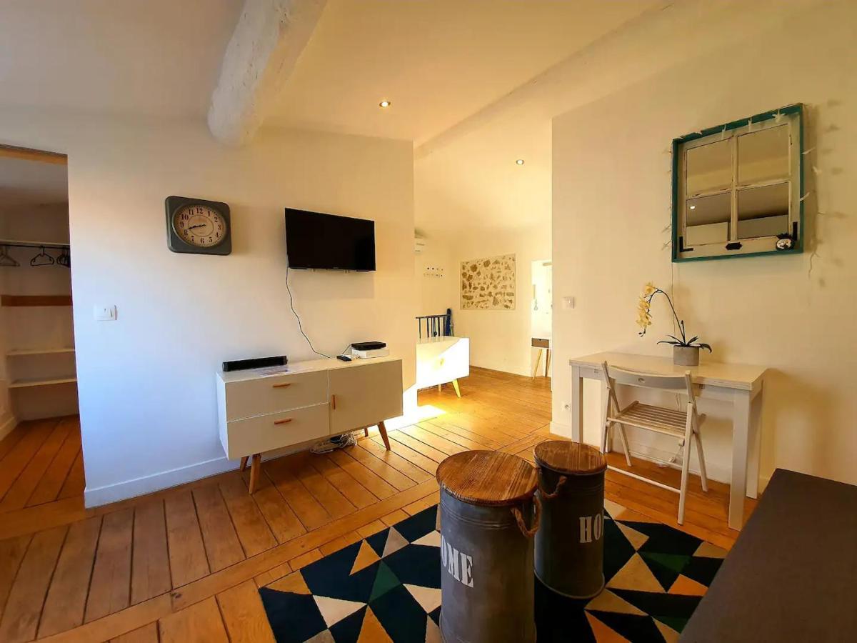 Freshly Tastefully Renovated Apartments In Heart Of Old Antibes Dış mekan fotoğraf